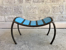 Charger l'image dans la galerie, Patrimoine - Tabouret bleu ciel - Ousmane Mbaye